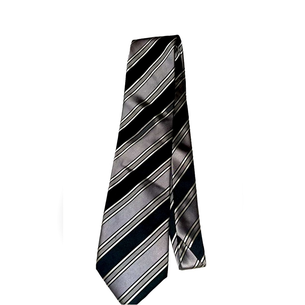 Donald J. Trump Signature Collection Neck Tie Black Silver Stripe Silk President